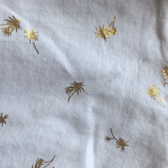 NWT Old Navy Every Day Shorts With Gold Palm Trees Size 2 - Picture 5 of 5